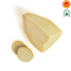 włoski ser z mleka krowiego Caciocavallo Silano DOP